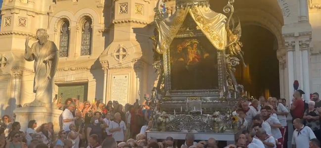 Festivit&agrave; mariane, a Reggio 470 mila euro per gli eventi: musica, luminarie e spettacolo pirotecnico